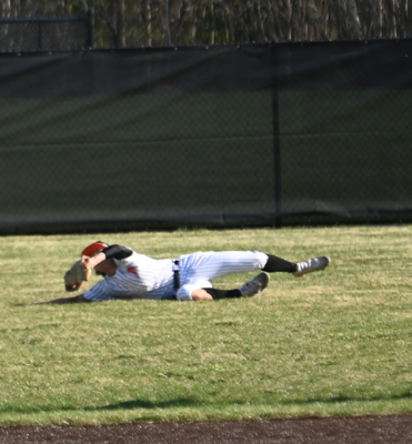 diving catch